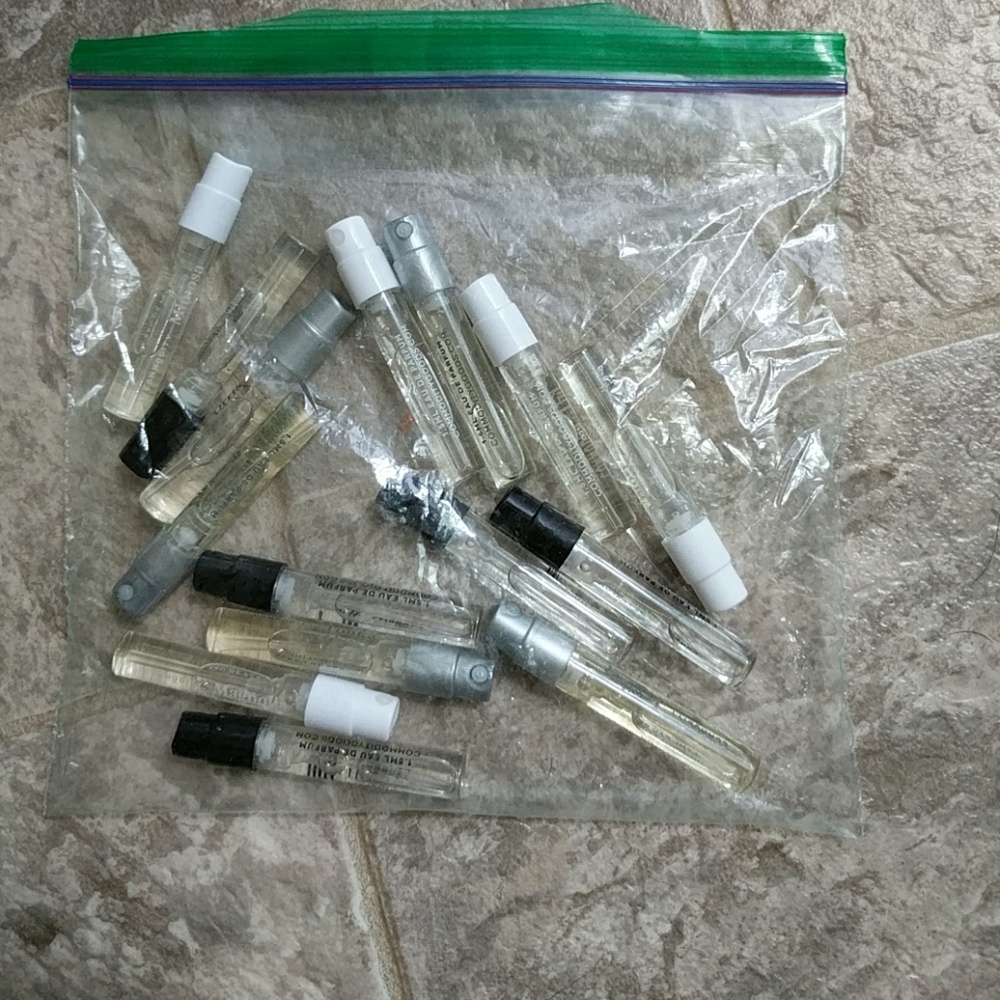 Commodity 15 piece sample